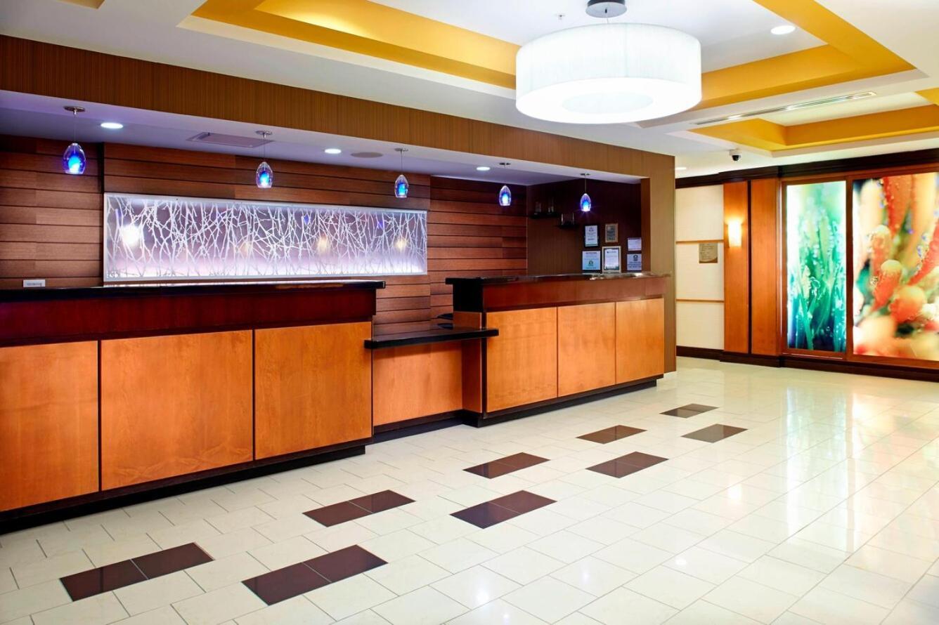 Fairfield Inn And Suites Neville Island Pittsburgh Exterior photo